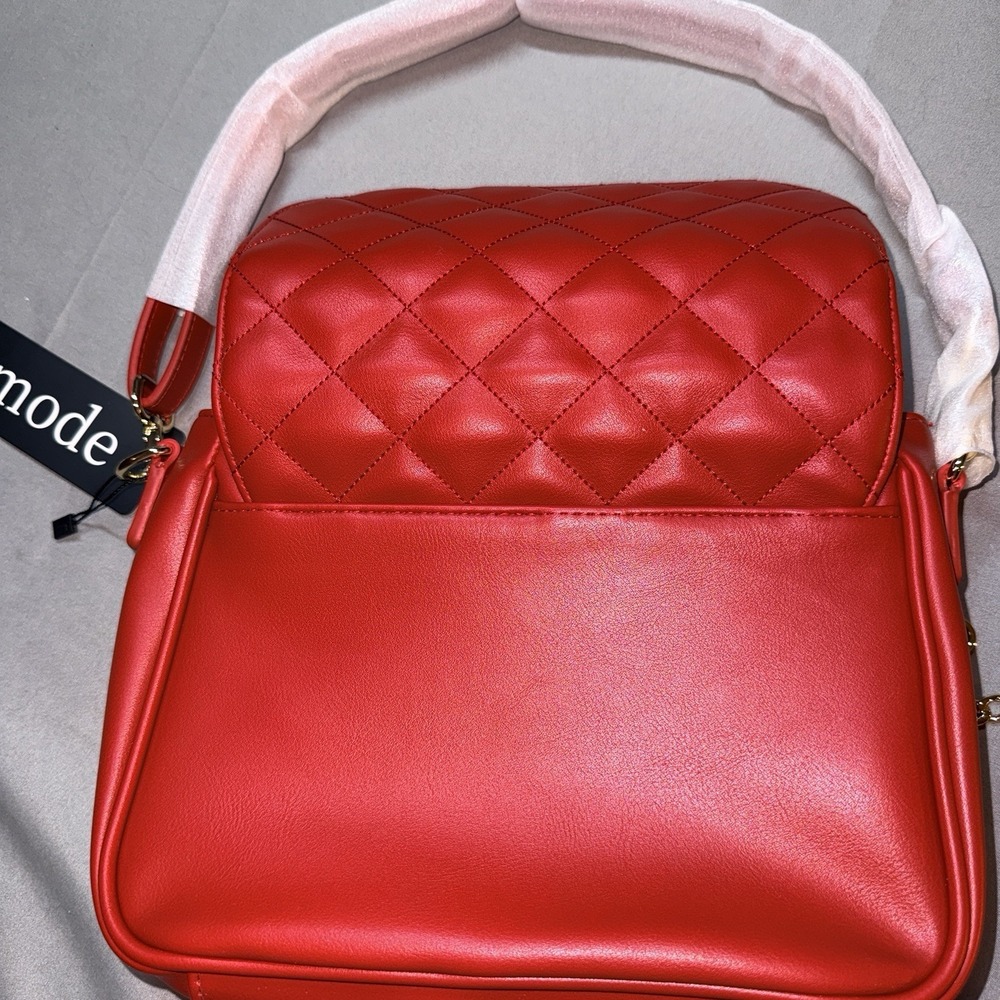 Mode Los Angeles Handbag Women OS Red Excellent Quilted Vegan Leather Crossbody - Picture 5 of 7